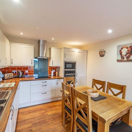 Stags View With Hot Tub Villa Blairgowrie and Rattray Exterior photo