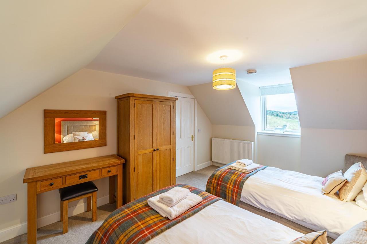 Stags View With Hot Tub Villa Blairgowrie and Rattray Exterior photo